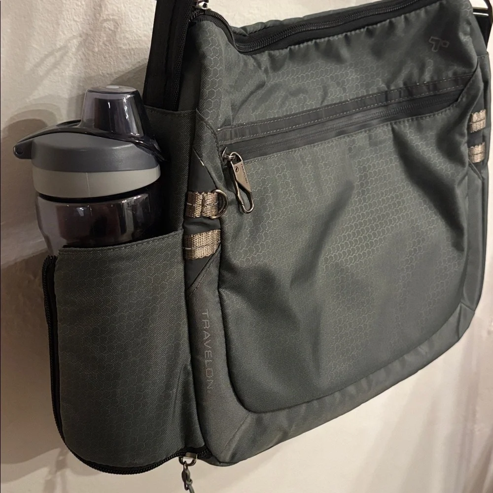 Travelon Anti Theft Active Large Crossbody Bag Charcoal - Picture 4 of 8